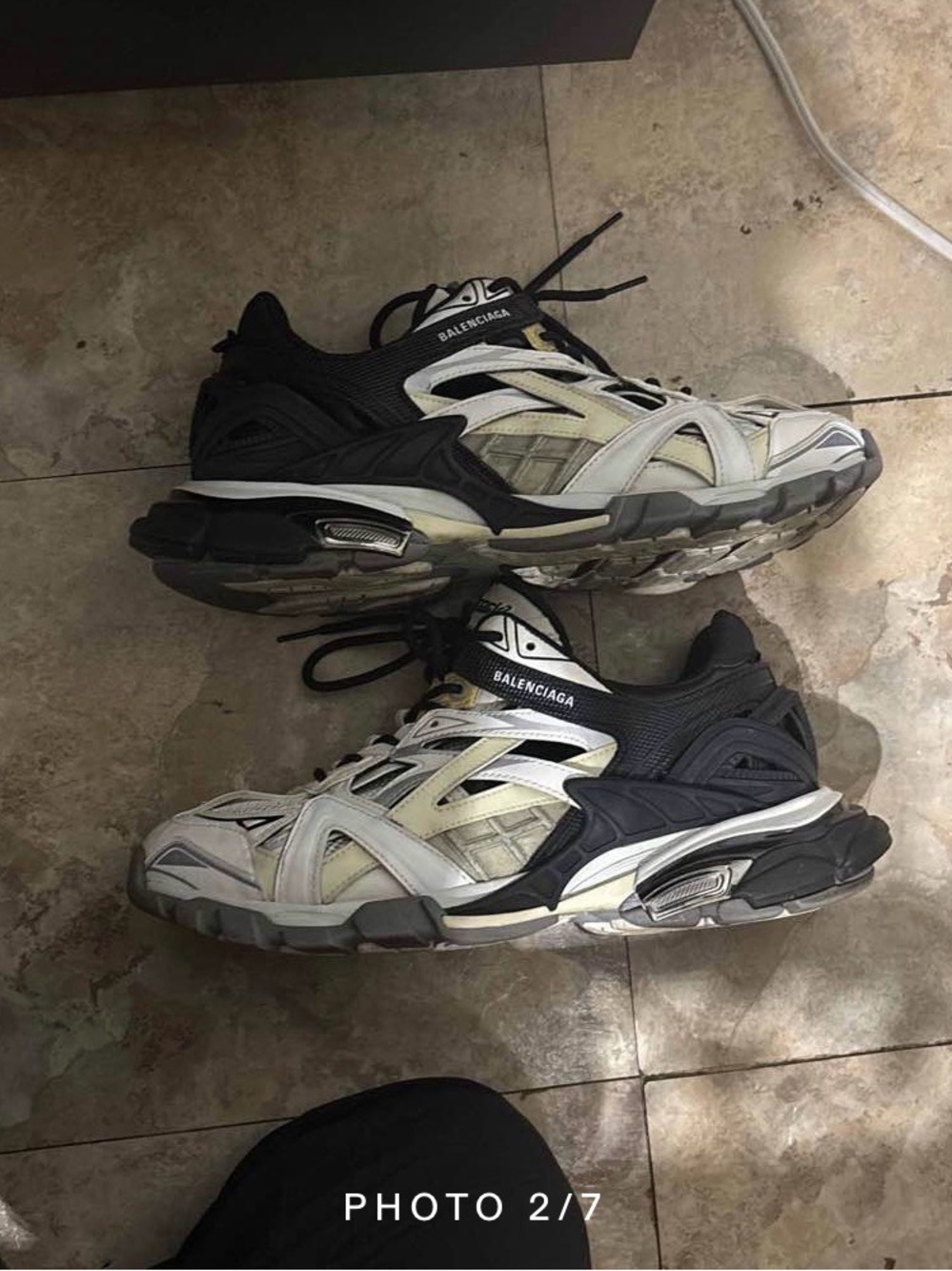 Balenciaga Black Interior Sneaker Label Detail - Picture 2 of 6